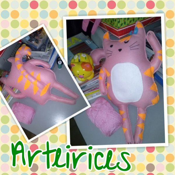 Toy Art Catlicious